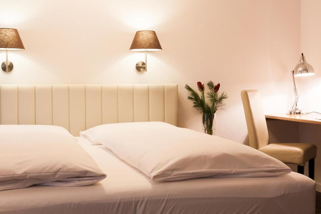 Hotel Villa Solln Munique Quarto foto
