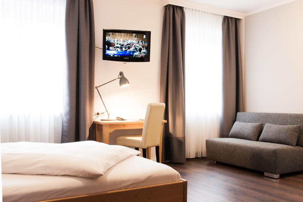 Hotel Villa Solln Munique Quarto foto